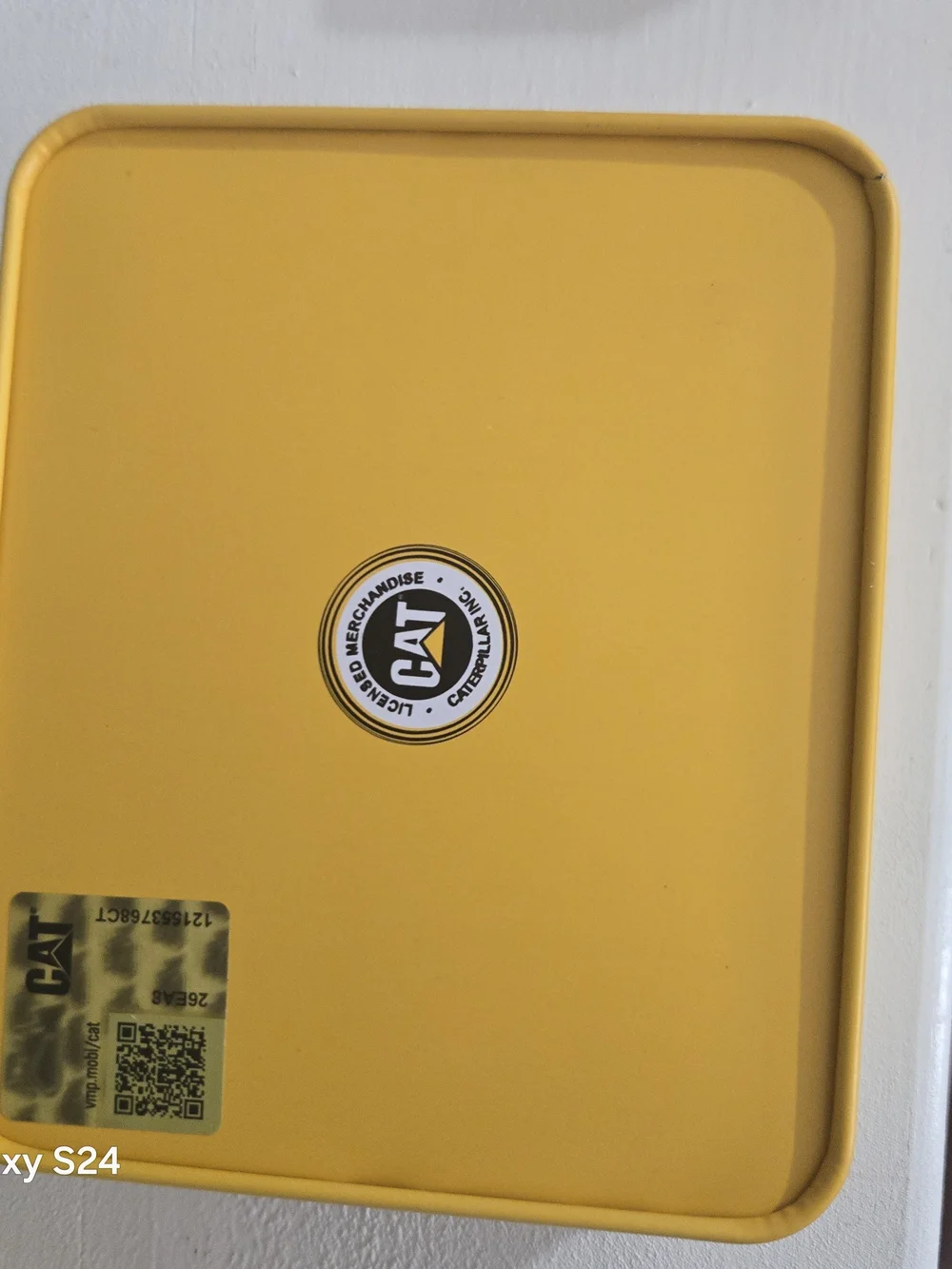 Caterpillar Brown Leather Money Clip with Yellow Logo Tin